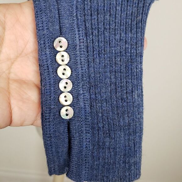 Sarah Spencer merino wool Henley style sweater - Picture 6 of 8